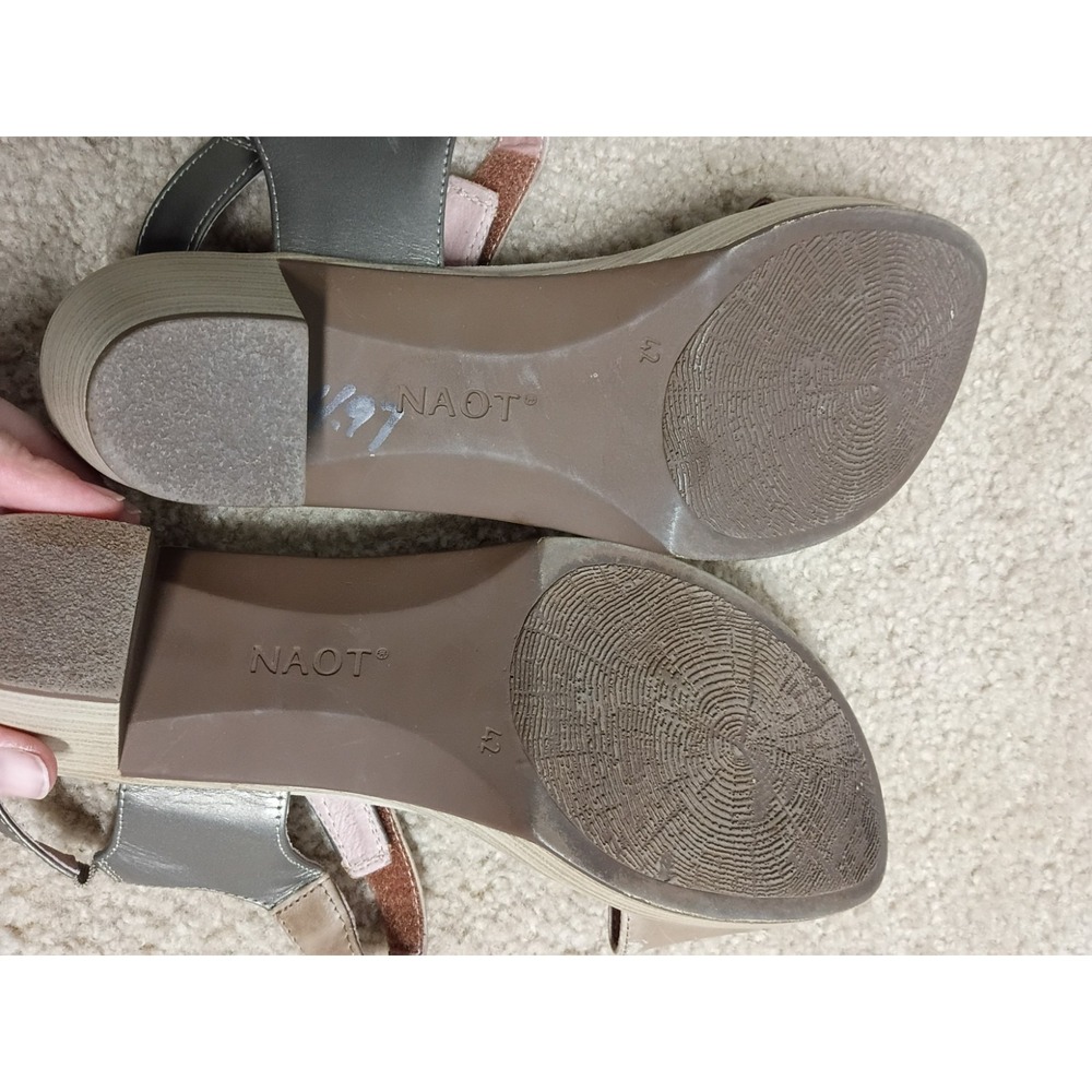 Naot Womens Intact Sandal Size 42 US 11 Tan Leather Adjustable Strap Block Heel - Picture 9 of 9
